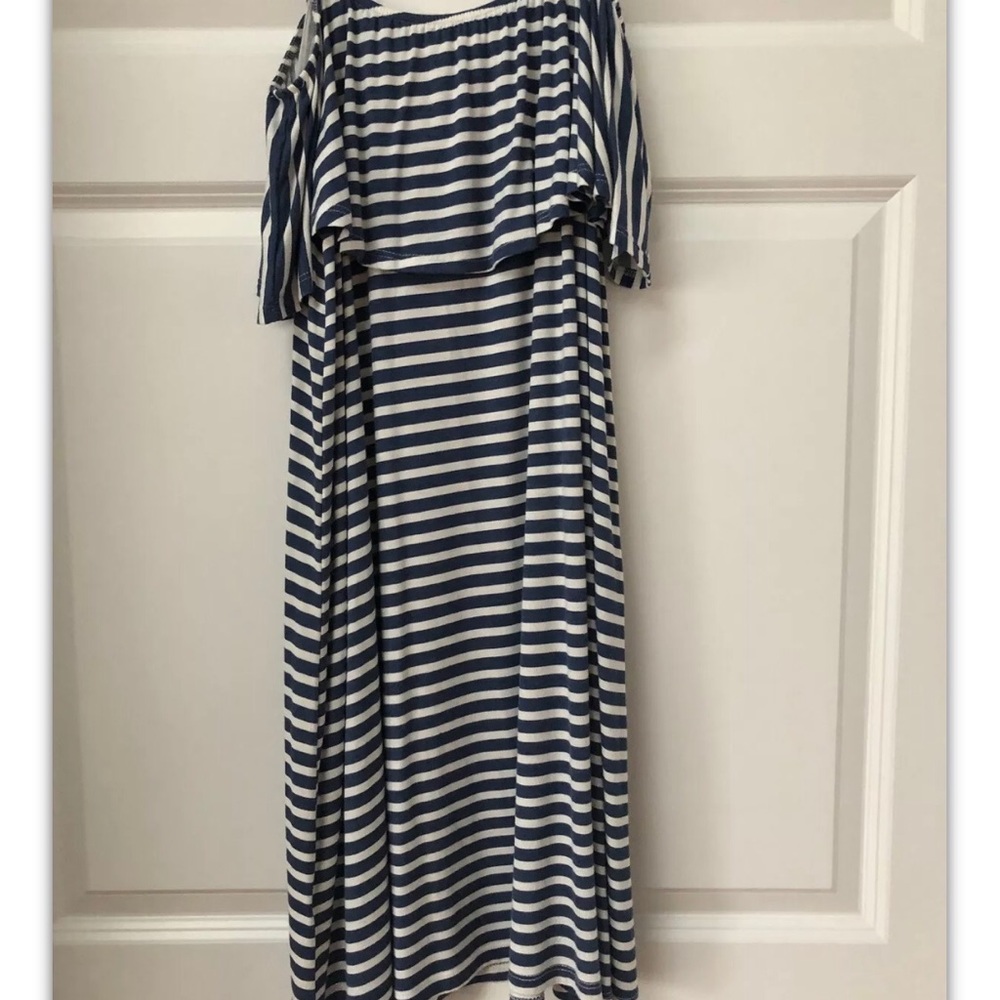 Gilli Off The Shoulder Stripe Sundress
